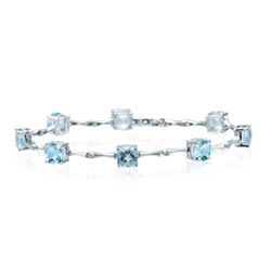 0.04 Cts Diamond & 7.05 Cts Aquamarine Bracelet in 14K White Gold